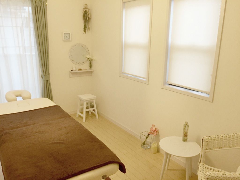 子宮ケア専門サロン カラーリリー