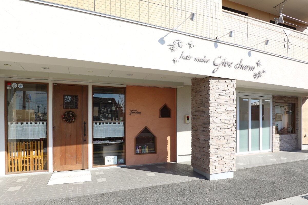 ヘア メイク ギブ チャーム