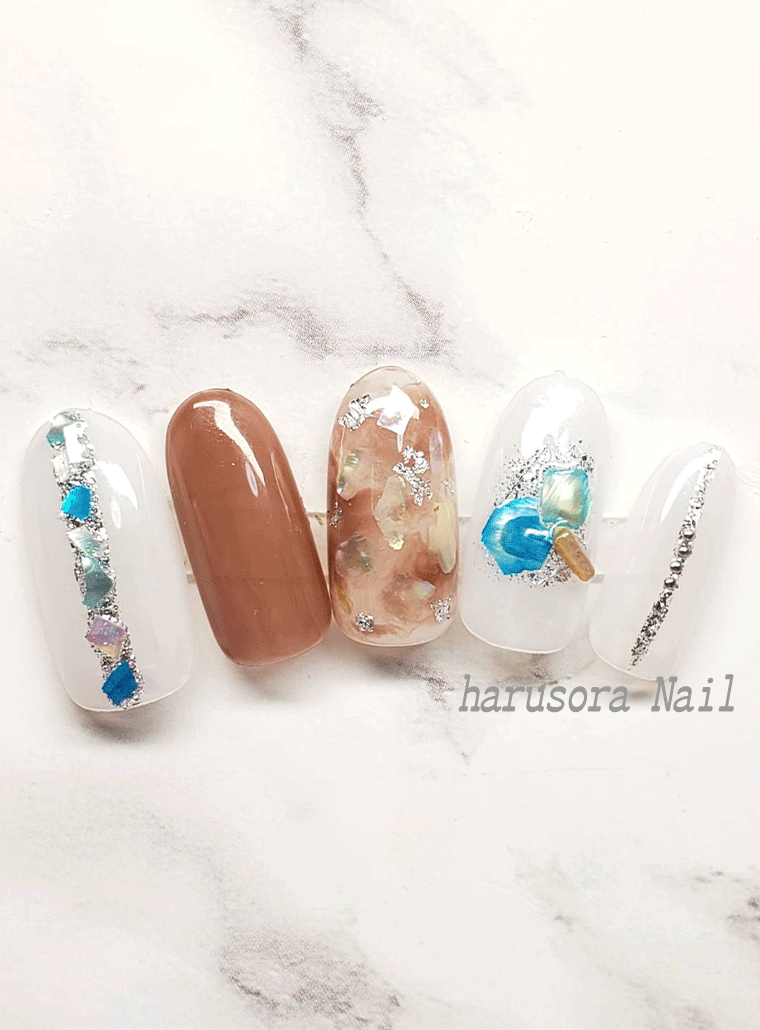 定額デザイン 084 シェルの縦ラインネイル Harusora Nail 予約ページ