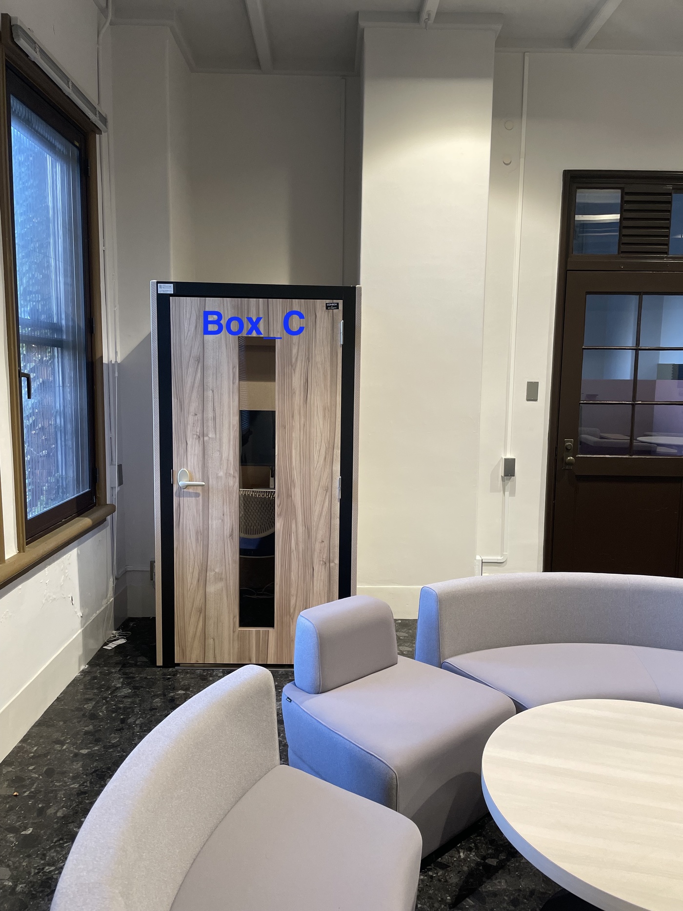 N310 Lounge Conbox C-東京大学IRCN