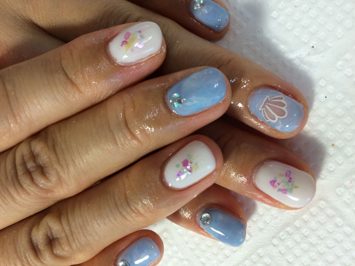 ネイルサロンcure