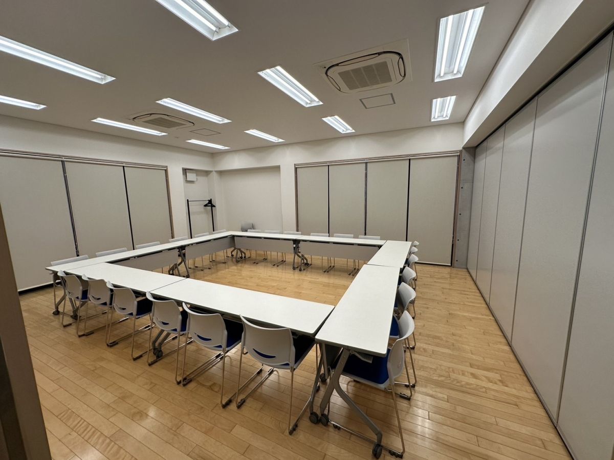 集会室1(広さ6m×7mの集会室)-ピースガーデンコミュニティーハウス利用予約
