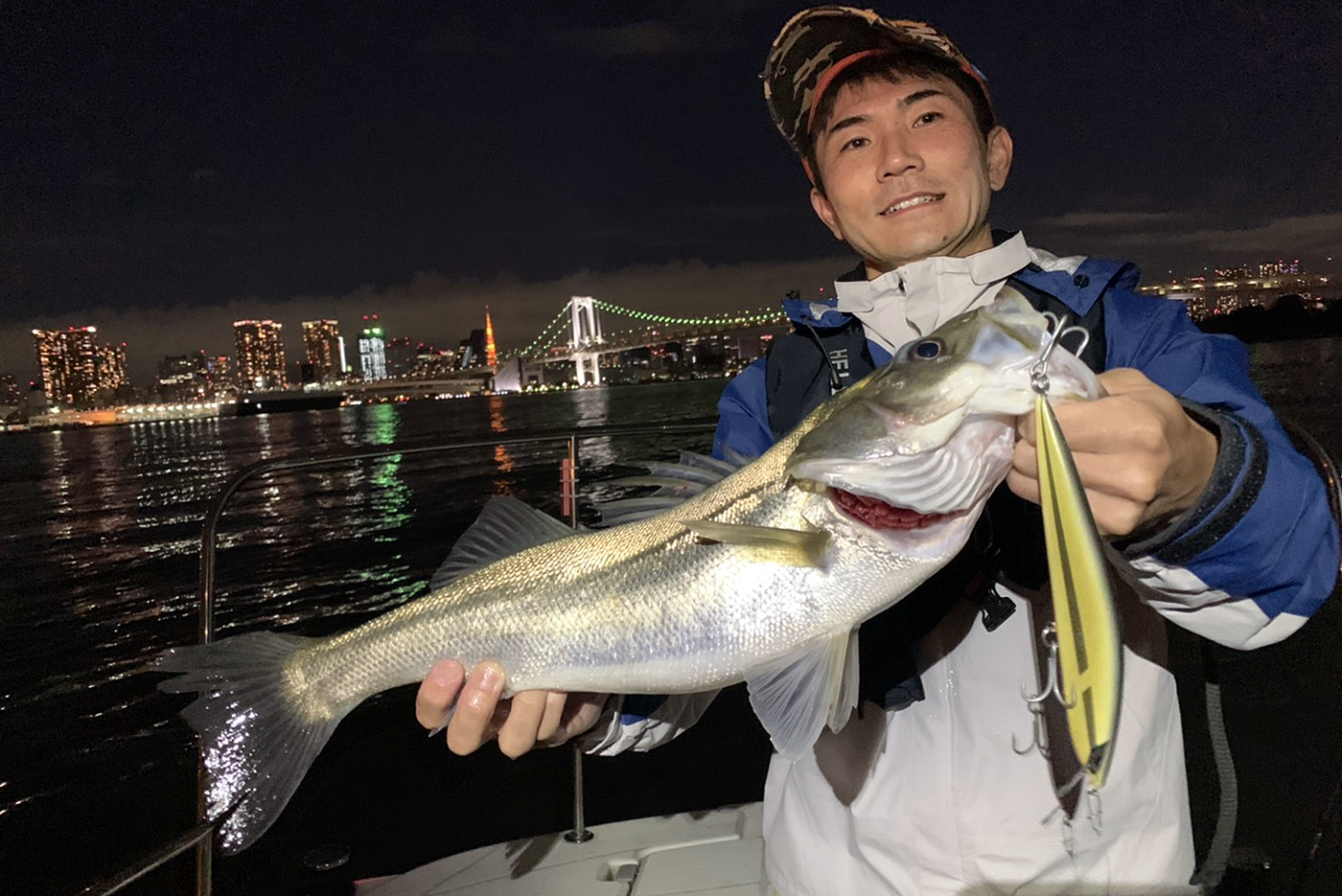 東京 湾奥のシーバス クロダイ つれドキツアー 予約サイト